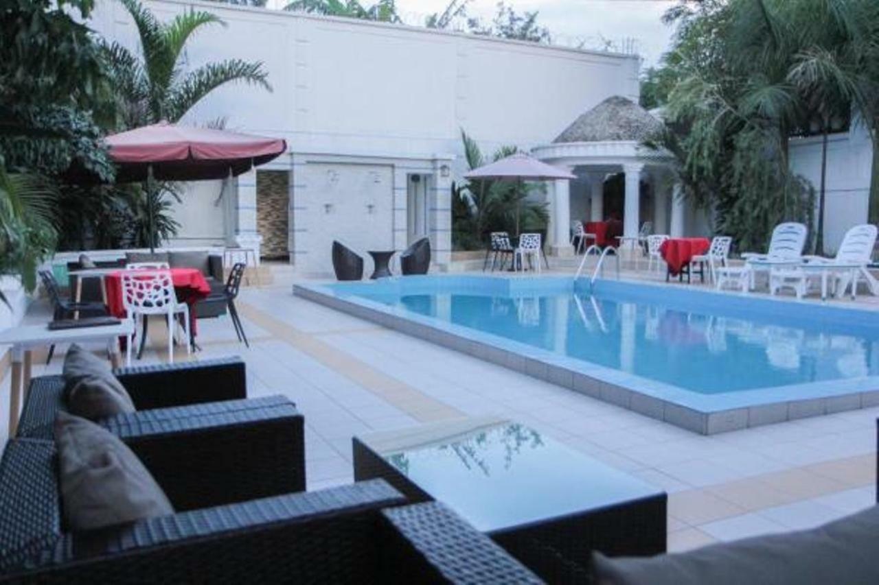 Hotel Kangaroo Buyumbura Exterior foto